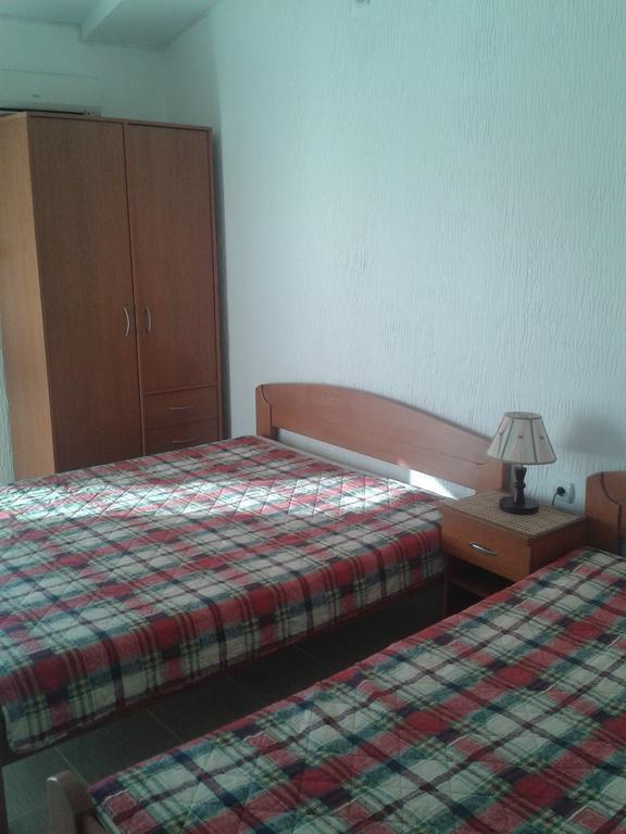 Guesthouse Lautasevic Petrovac Kültér fotó