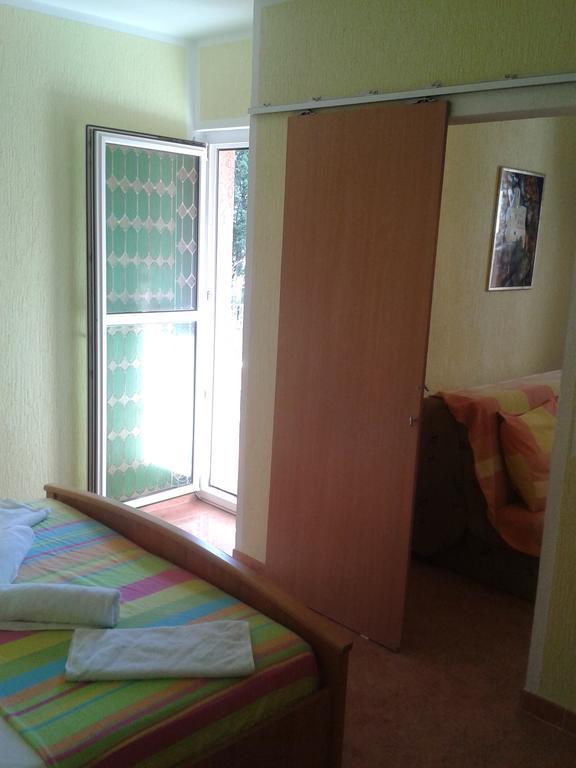 Guesthouse Lautasevic Petrovac Kültér fotó